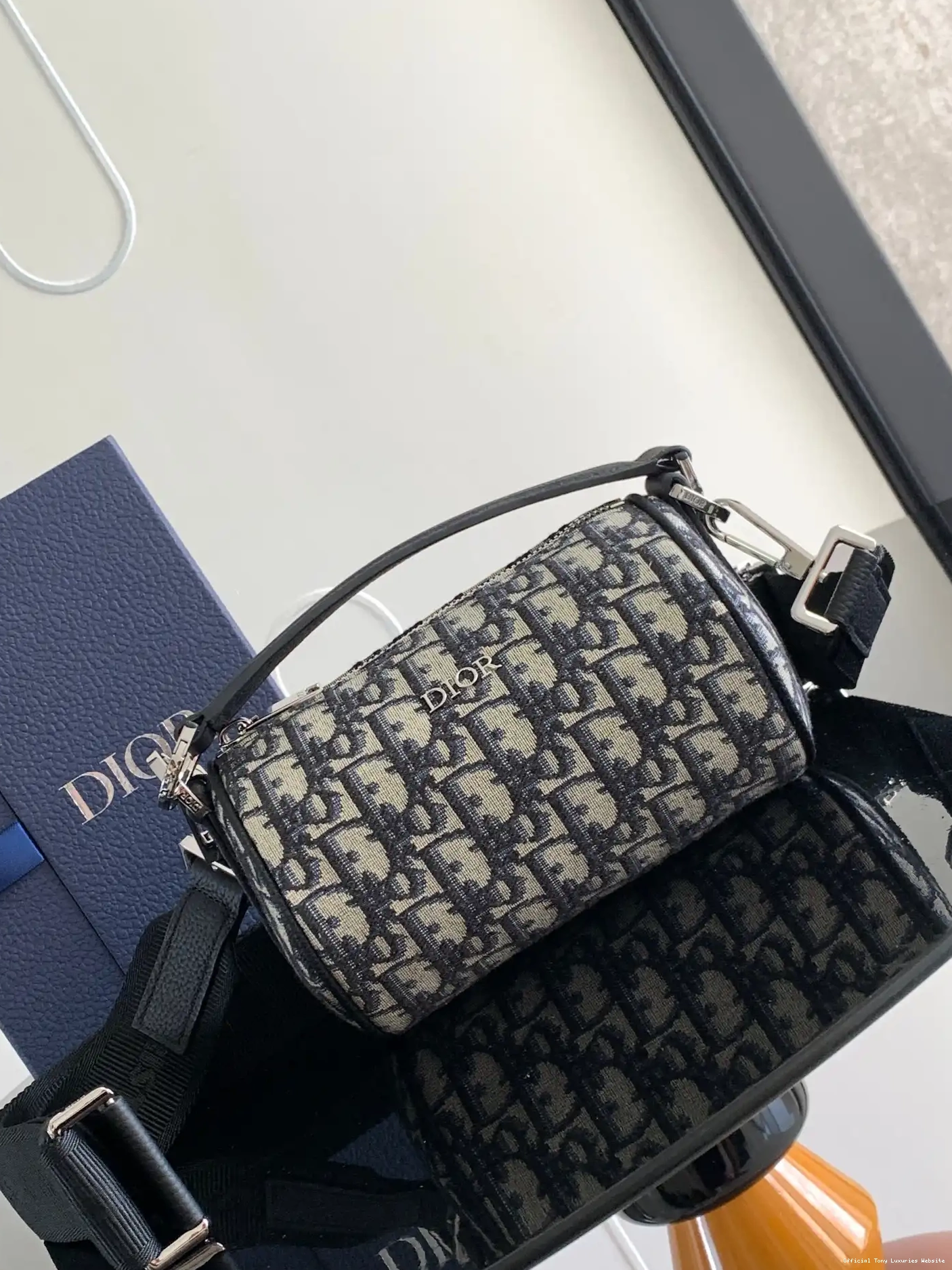 diro Bag-17*11.5*11.5CM Roller 0518